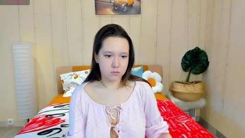 Snapshot of mira_karter chatting on April 2, 2026, 2:53 am Mira online show from April 2, 2026, 2:53 am