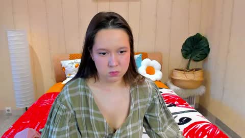 Snapshot of mira_karter chatting on April 5, 2026, 3:15 am Mira online show from April 5, 2026, 3:15 am