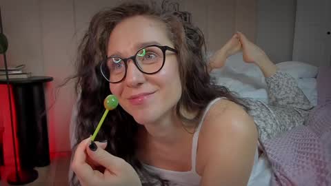 Mira online show from January 17, 2025, 10:45 pm