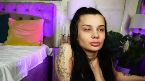 Mira online show from April 28, 2026, 4:28 am