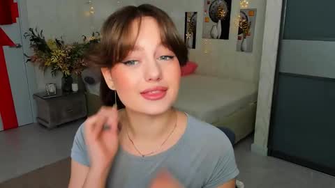 Emma online show from March 11, 2025, 4:07 pm