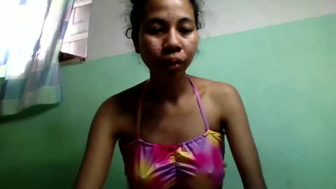 Snapshot of mirah881 chatting on December 15, 2025, 8:40 am mirah881 online show from December 15, 2025, 8:40 am