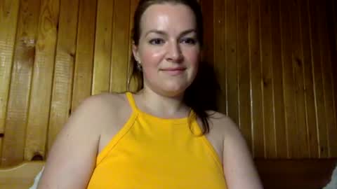 Snapshot of miraluxe chatting on July 15, 2026, 9:20 pm miraluxe online show from July 15, 2026, 9:20 pm