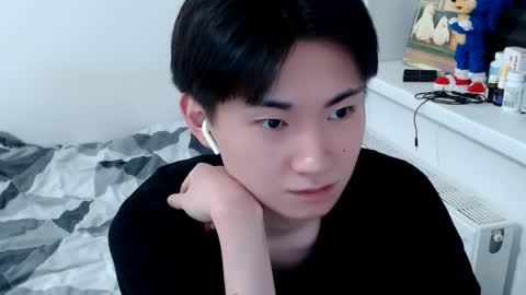 Snapshot of miram_yoo chatting on May 1, 2026, 9:30 pm online show from May 1, 2026, 9:30 pm