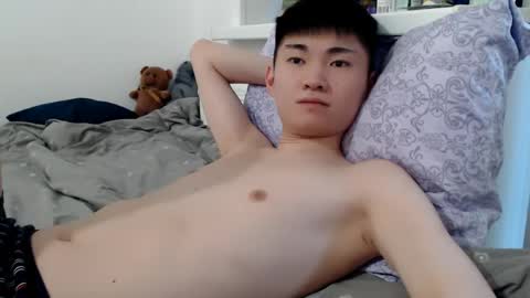 Snapshot of miram_yoo chatting on May 14, 2026, 3:13 am online show from May 14, 2026, 3:13 am