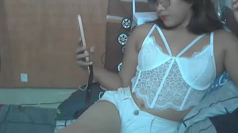 Snapshot of mirana_xxx chatting on February 11, 2025, 2:35 am Im Ping online show from February 11, 2025, 2:35 am