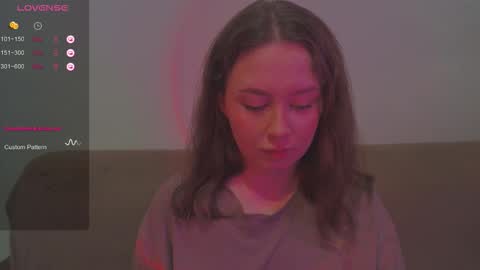 Kira online show from October 20, 2025, 3:56 pm