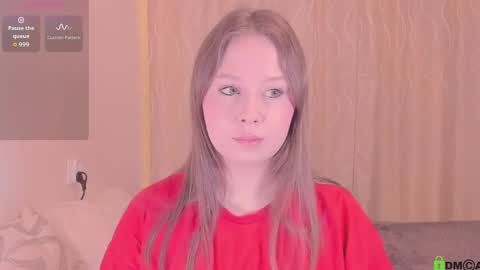 Kira online show from April 2, 2026, 7:33 pm