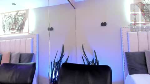 Snapshot of miranda_doll_ chatting on February 6, 2026, 12:19 pm online show from February 6, 2026, 12:19 pm