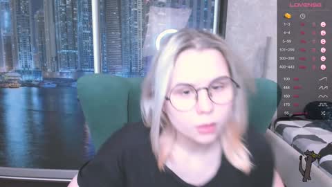 Kira online show from December 19, 2024, 12:45 am