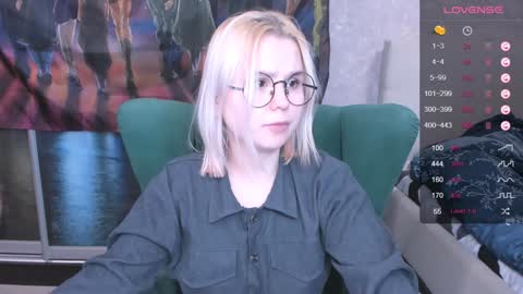 Kira online show from February 2, 2025, 2:06 am