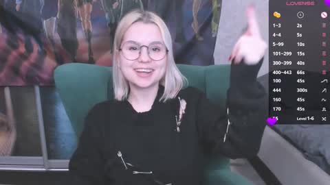 Kira online show from February 20, 2025, 6:13 pm