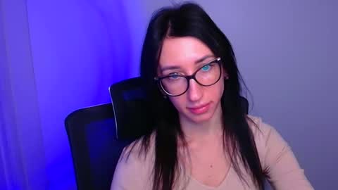 Snapshot of miriam_candyy chatting on November 20, 2025, 2:06 pm Mariam online show from November 20, 2025, 2:06 pm