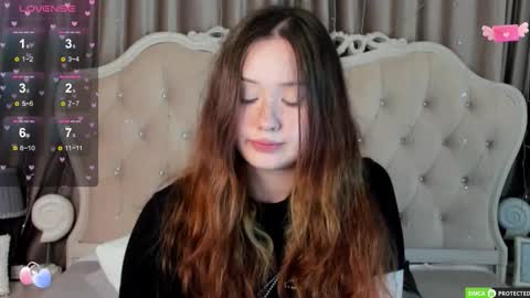 Miriam WhiteF online show from October 5, 2025, 4:00 am