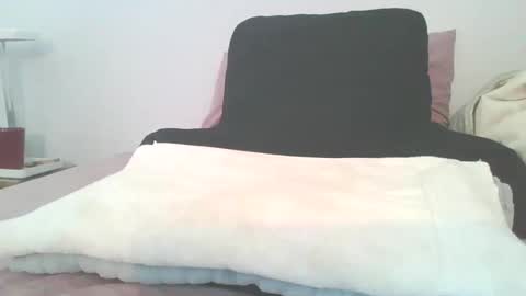 mirnibsur online show from October 12, 2025, 5:23 pm