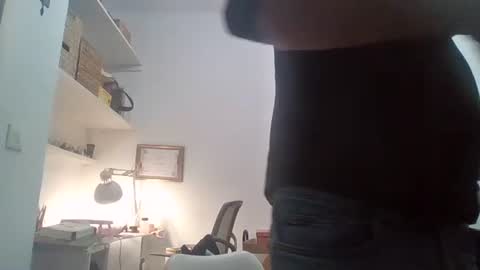 Snapshot of miromor chatting on November 18, 2025, 6:45 pm Miro online show from November 18, 2025, 6:45 pm