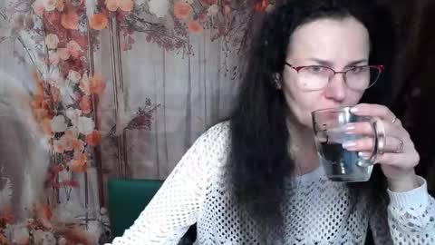 Miroslava Happi online show from February 13, 2026, 7:04 am