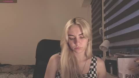 Snapshot of misa_0 chatting on November 4, 2025, 3:22 pm misa_0 online show from November 4, 2025, 3:22 pm