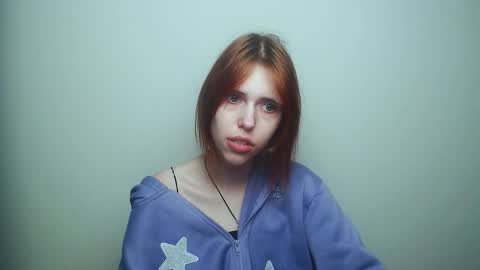 misaki_chan_ online show from December 5, 2025, 6:22 am