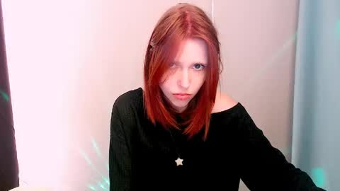 misaki_chan_ online show from April 22, 2026, 2:51 pm