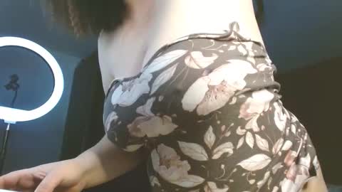 Misha online show from November 19, 2025, 3:23 pm