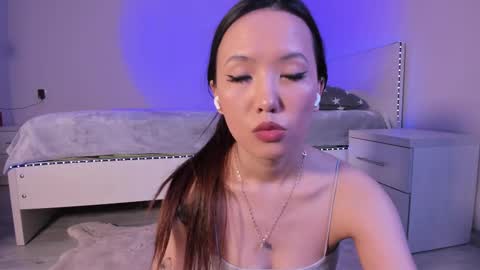 Snapshot of mishel_bless chatting on March 12, 2025, 3:40 pm Mishel online show from March 12, 2025, 3:40 pm