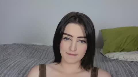 Snapshot of mishymoon chatting on February 25, 2026, 9:13 pm Elora online show from February 25, 2026, 9:13 pm