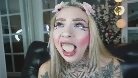 miss___angel online show from February 4, 2026, 11:16 am