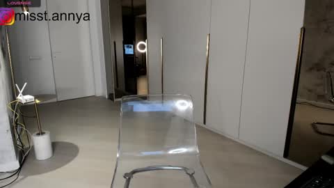 Miss Tanya online show from March 1, 2025, 8:53 pm