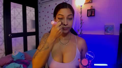 Akemi 3 online show from November 14, 2025, 1:21 pm