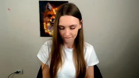 Angelina online show from April 16, 2026, 6:25 am