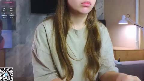 Sandy online show from November 4, 2025, 12:32 am