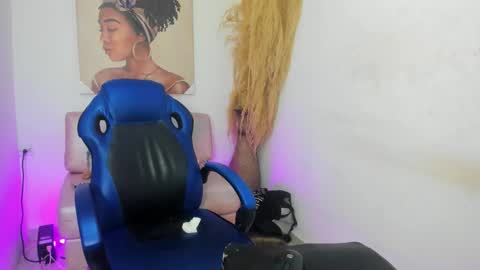 Snapshot of miss_channellx chatting on October 25, 2025, 1:13 am miss_channellx online show from October 25, 2025, 1:13 am