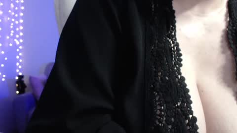 liza online show from February 22, 2025, 4:19 pm