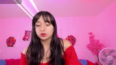 Melanie online show from December 3, 2024, 12:27 pm