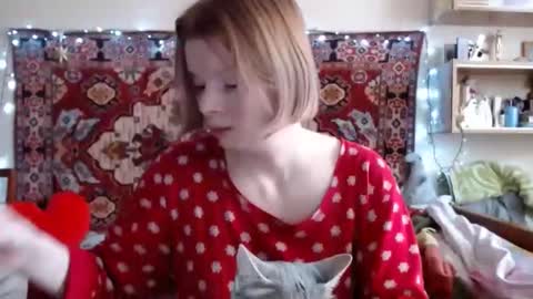 Elis online show from February 21, 2025, 12:17 pm