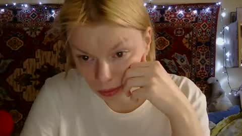 Elis online show from September 23, 2025, 11:24 am