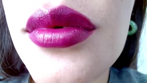 Miss Evoleth online show from March 3, 2025, 12:37 pm