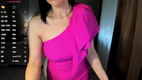 Miss Giulia online show from March 26, 2026, 7:36 am