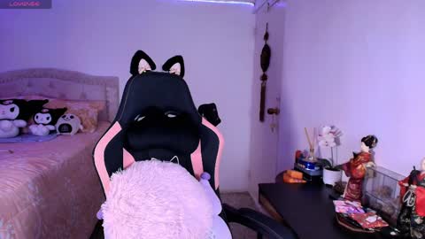 Asami  online show from April 4, 2026, 6:00 am