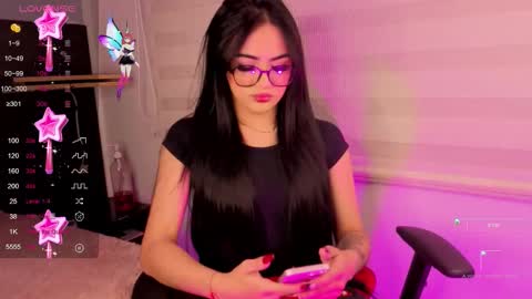 miss_ivyy online show from October 13, 2025, 4:12 am