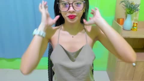 miss_j222 online show from March 27, 2026, 10:04 am