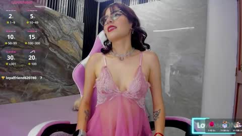 Miss Kim  online show from October 14, 2025, 8:20 pm