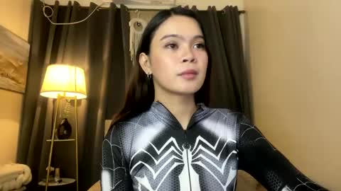 Snapshot of miss_kyrstyn chatting on April 8, 2026, 11:32 am miss_kyrstyn online show from April 8, 2026, 11:32 am