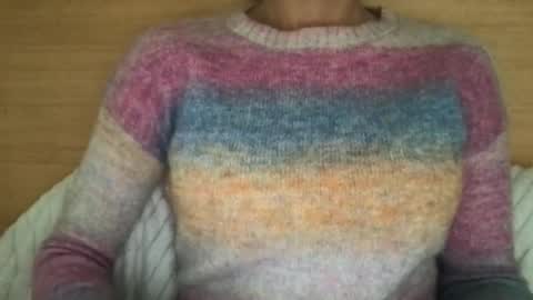 Snapshot of miss_laura11 chatting on November 16, 2025, 11:16 am miss Laura online show from November 16, 2025, 11:16 am