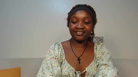 Snapshot of miss_lofti chatting on October 24, 2025, 8:05 pm Lofti online show from October 24, 2025, 8:05 pm
