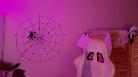 Mamma Mia online show from November 1, 2025, 5:53 am