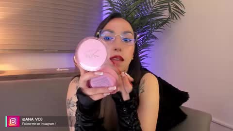 Ana Vidal online show from February 18, 2026, 10:28 pm