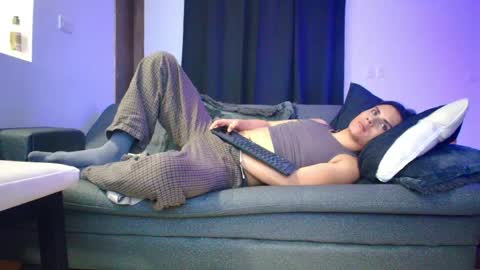 Miss Prestige online show from May 13, 2026, 4:21 am