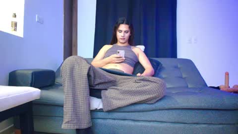 Miss Prestige online show from May 16, 2026, 4:42 am